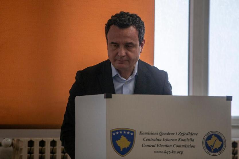 Kosova 16 ayda üçüncü kez sandık başında