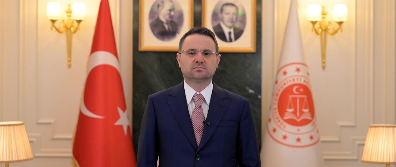 ADALET BAKANLIĞI PERSONEL ALIMI: 2026 CTE Kadro Dağılımı Açıklandı Adalet Bakanlığı Personel Alımı Başladı mı Hangi Kadrolar Var 4 Bin 508 İnfaz Koruma Memuru Alınacak