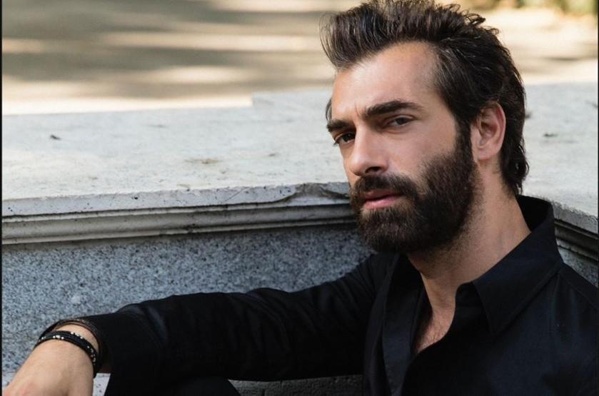 İlker Kaleli’den tiyatroya dönüş sinyali: “Şartım yerli metin”