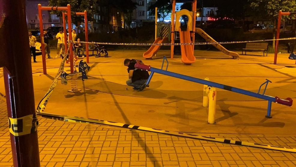 Çocuk parkında kurşunlar havada uçuştu: 10 yaralı