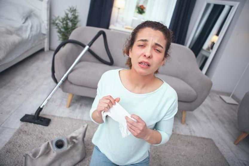 Uzmanlar Uyardı: Evdeki Bu Eşyaya Dikkat Bahar Temizliğinde Gözden Kaçan Büyük Risk... Evinizdeki Bu Detay Alerjiyi Tetikleyebilir
