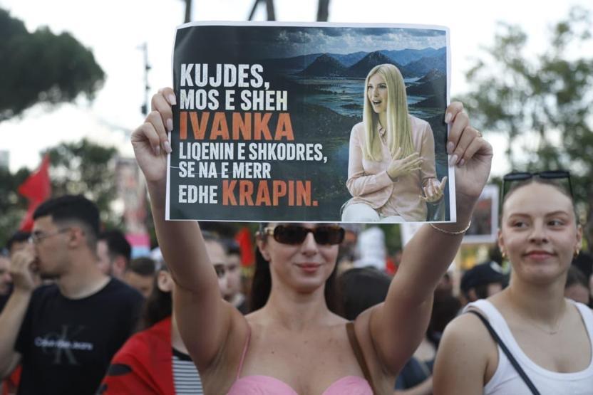 İsrail ve Trump bağlantılı projeye büyük tepki… Arnavutluk ayakta: “Dizlerini kanattın Rama”…
