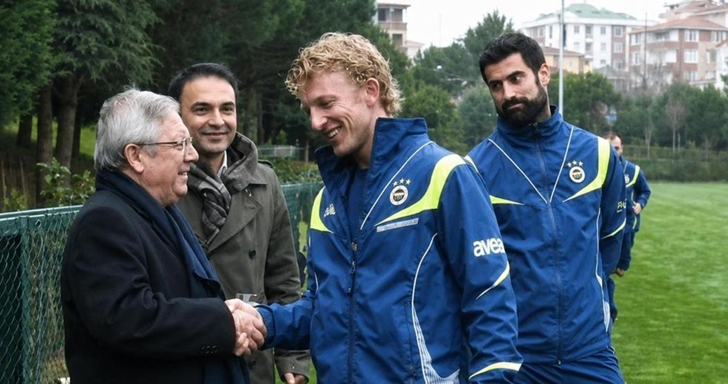Kuyt ve Volkan, Fenerbahçeye geri dönüyor Aziz Yıldırımdan teknik ekip kararı...