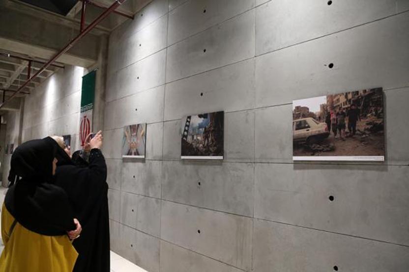Tahran’da, ABD-İsrail saldırılarına ilişkin fotoğraf sergisi açıldı