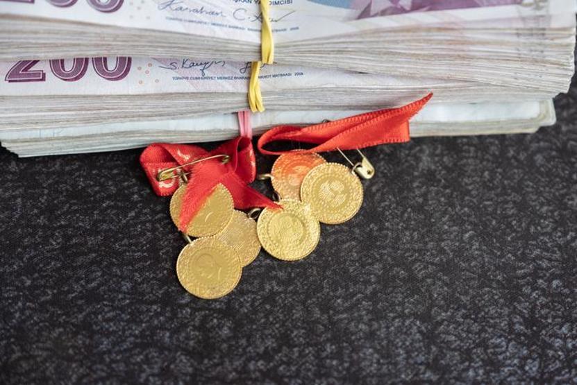 İslam Memiş yanıtladı: Altın ve gümüşü kim düşürüp de topluyor