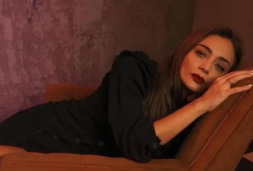 Damla Sönmez İle İlkay Akıncı Evleniyor Magazin Gündemine Bomba Gibi Düşen İddia İşte Nikah Tarihi...