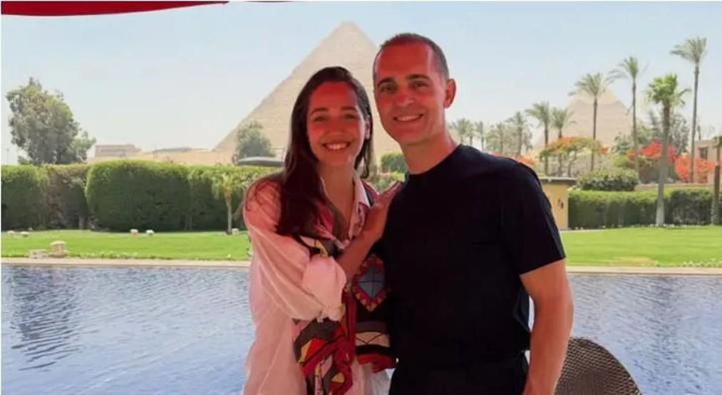 Özge Özacar’dan dünya sahnesine dev adım Pedro Alonso ile aynı sette