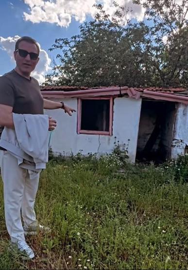 Rafet El Roman’dan nostaljik hamle: Doğduğu evi yeniden inşa ediyor