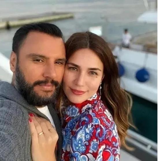 Buse Varol’un “Görünmez kaza” paylaşımı gündem oldu: Parmağı sargılı görüntülendi
