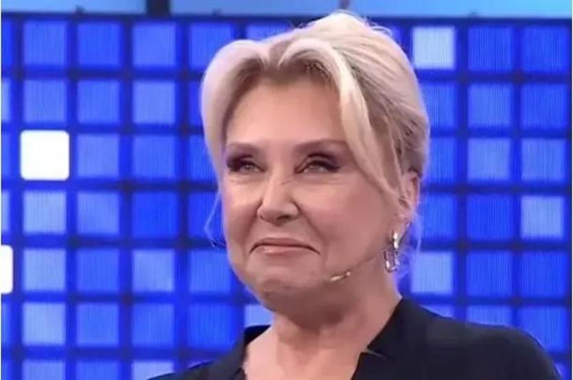 Nergis Kumbasar’dan genç çiftlere kritik uyarı: “Sevgilinize bunu asla anlatmayın”