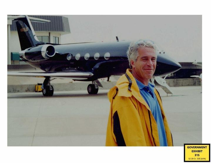 Bill Gatesten Epstein itirafları: Bana şantaj yaptı
