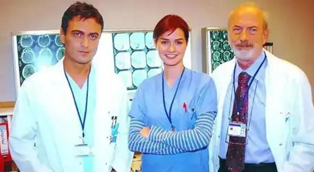 Kutsi itiraf etti: “20 yıldır beddua işitiyorum”
