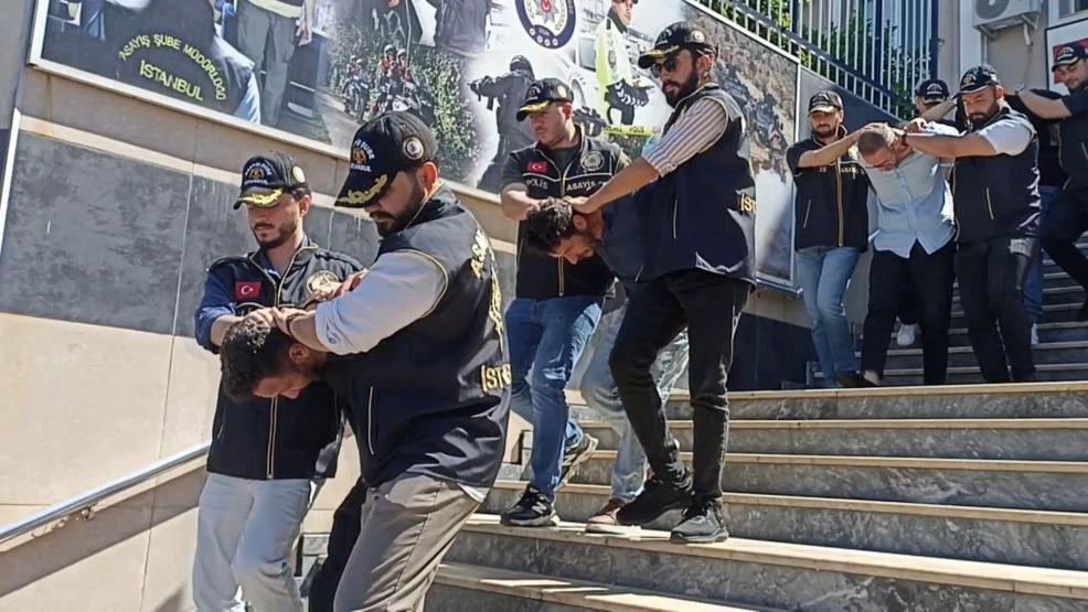Hong Konglu kadını Amerikalıyım diyerek dolandıran Nijeryalı şüpheli İstanbulda yakalandı