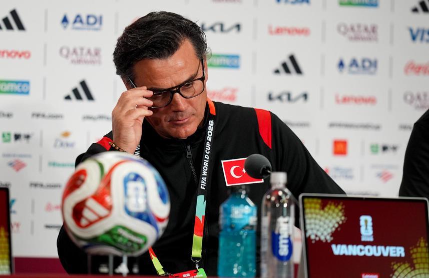 Montella, yıldız futbolcularımızın son durumları hakkında konuştu: Hakan, Arda, Kenan...