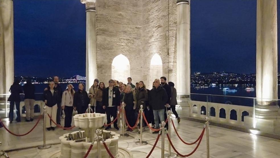 Topkapı Sarayına gece ziyaretleri başladı