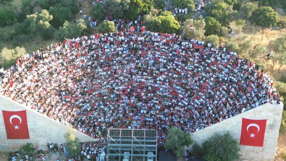 Kaştaki antik tiyatroda Dünya Kupası heyecanı