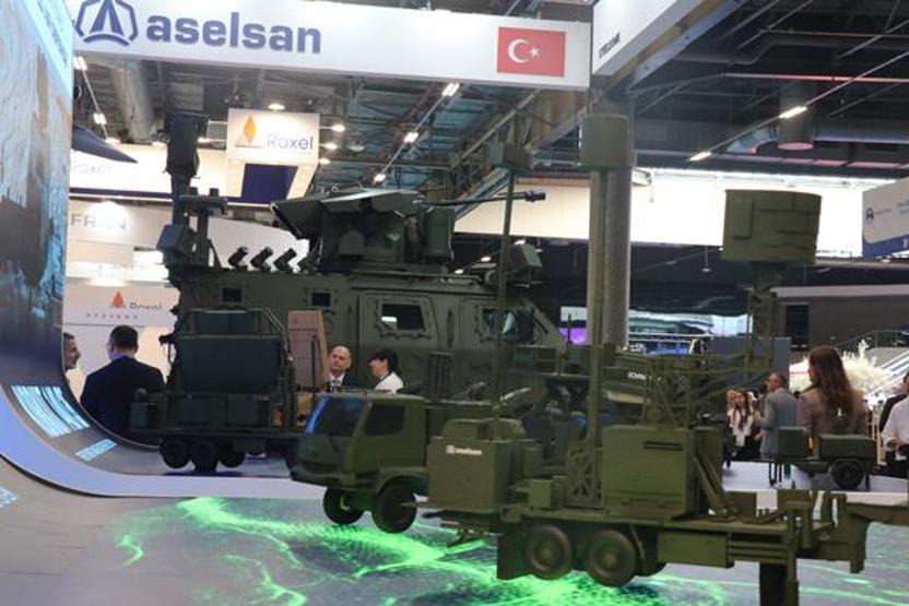 Türk savunma sanayiden Fransada gövde gösterisi