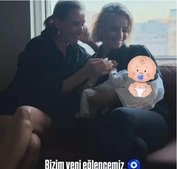 Esra Erol Teyze Oldu Yeğeniyle İlk Kare Geldi