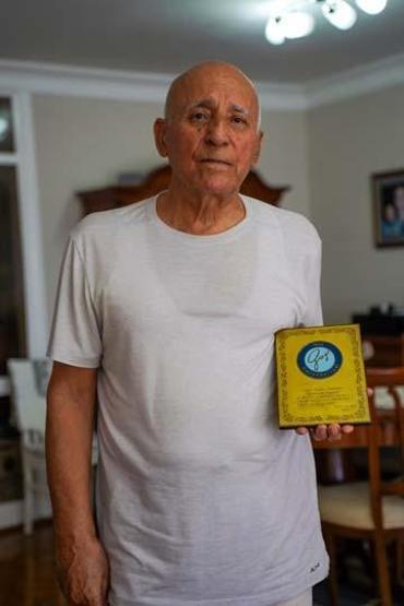 44 yıl önce o tasarlamıştı: Gazi Üniversitesinin logosu için mücadele başlattı