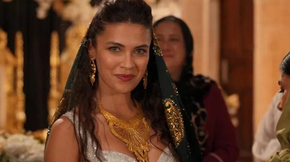 Halefin Yıldız’ı Biran Damla Yılmazdan şoke eden iddialara sert yanıt Bir erkeği sevip ona güvenmenin sonucu bu çirkin manzara oldu
