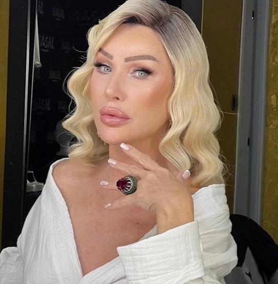 OLAY ESTETİK ATIŞMASI Seda Sayan’ın Cimri dediği Gülben Ergenden jet yanıt: Bayılıyorsun, oranı buranı kestirmeye