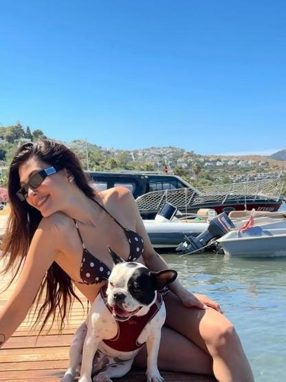 Daha 17nin Nuray’ı Dilara Aksüyek sanal medyayı salladı Çok güzelsiniz çok
