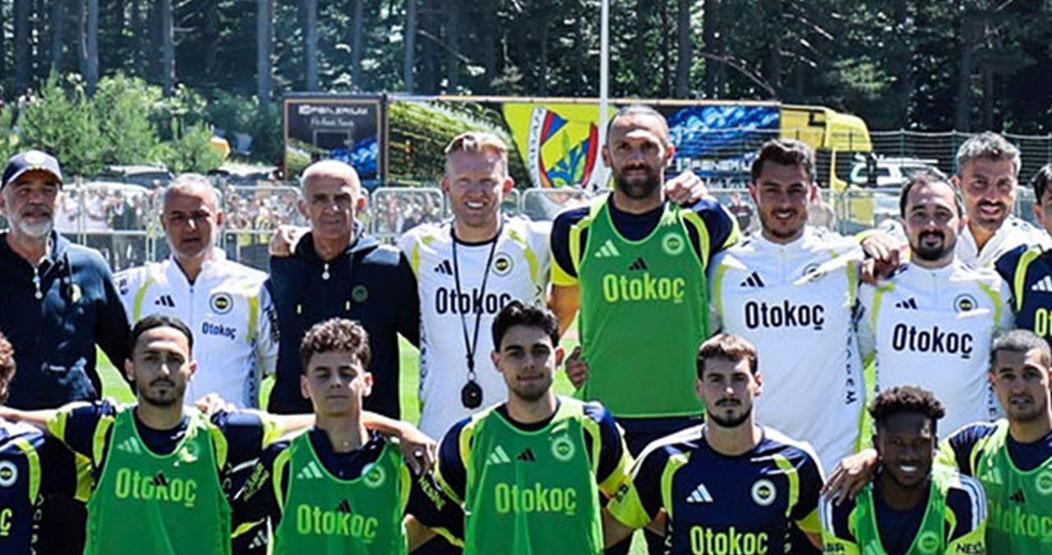 Dirk Kuyt: Buraya geri gelme fırsatını yakaladığım için minnettarım