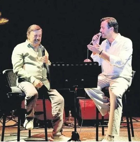 Selami Şahin ve Lider Şahin aynı sahnede buluştu Bodrum’da unutulmaz baba-oğul gecesi