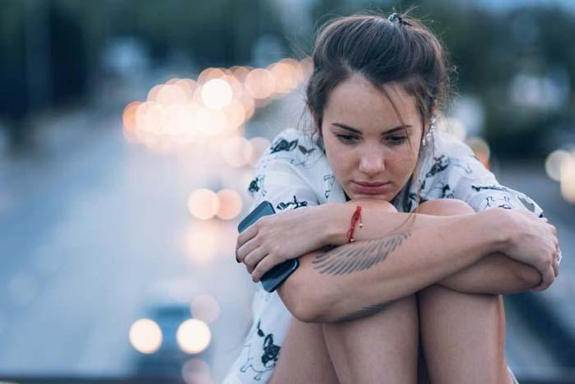 Dışarıda Güneş Var, İçinizde Fırtına mı Uzmanlar Sanıldığından Daha Yaygın Diyor ve Uyarıyor: Yaz Depresyonunun İşaretlerine Dikkat