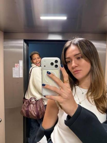 Zehra Güneş, 27 yaşında Birbirlerini takipten çıkmışlardı Melissa Vargas, arkadaşının doğum gününü unutmadı