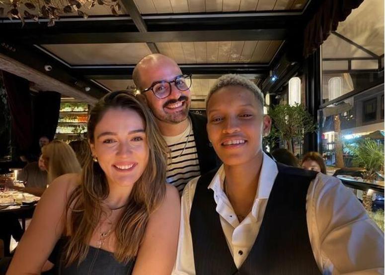 Zehra Güneş, 27 yaşında Birbirlerini takipten çıkmışlardı Melissa Vargas, arkadaşının doğum gününü unutmadı