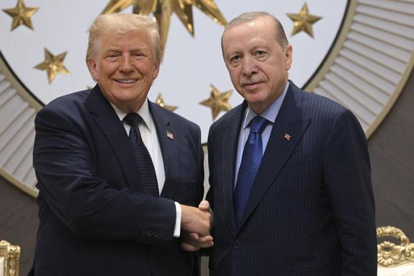 Diplomasinin kalbi Ankarada atıyor: Tarihi zirve dünya basınında manşet