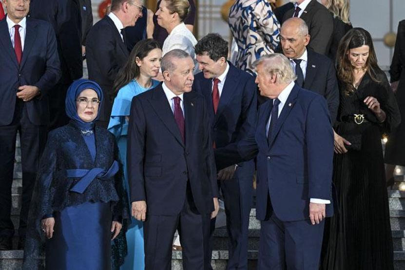 Diplomasinin kalbi Ankarada atıyor: Tarihi zirve dünya basınında manşet