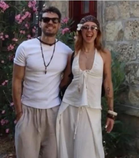 Manifest üyesi Mina Solak’ın sevgilisi Tuna Gezgin’den dikkat çeken açıklama: “Zengin değilim ama özgürüm”