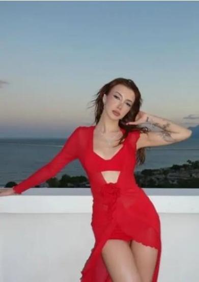 Manifest üyesi Mina Solak’ın sevgilisi Tuna Gezgin’den dikkat çeken açıklama: “Zengin değilim ama özgürüm”
