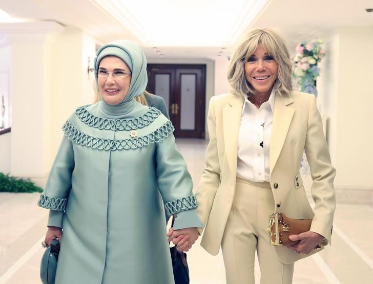 Emine Erdoğan, lider eşleriyle Çankaya Köşkünde bir araya geldi