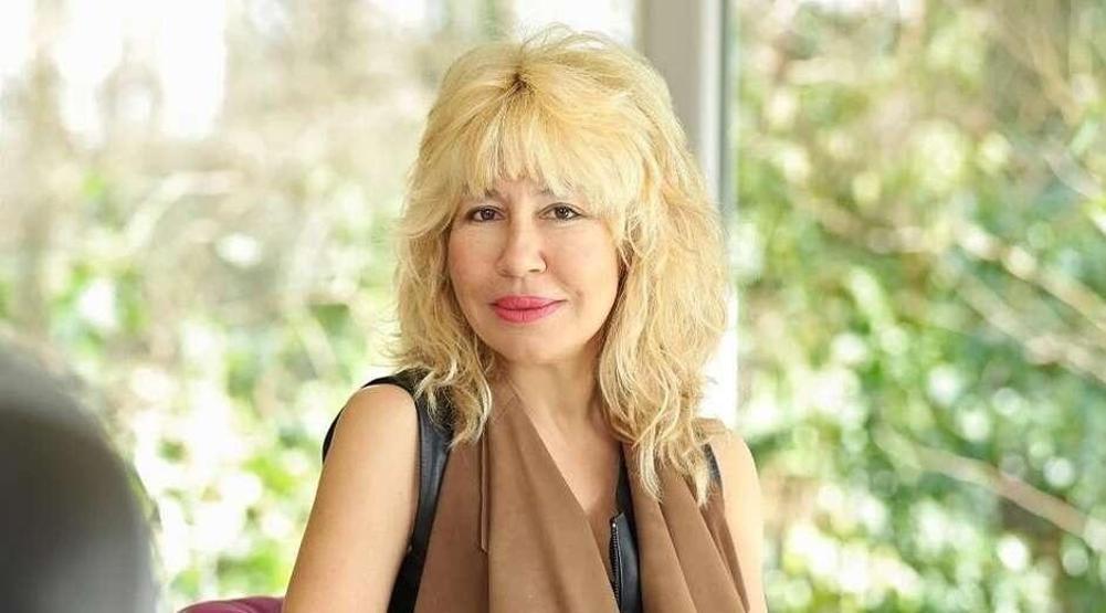 RUHSAR GÜLTEKİNİN SAĞLIK DURUMU NASIL Beyin kanaması geçiren ünlü oyuncudan haber var Hastaneden açıklama geldi