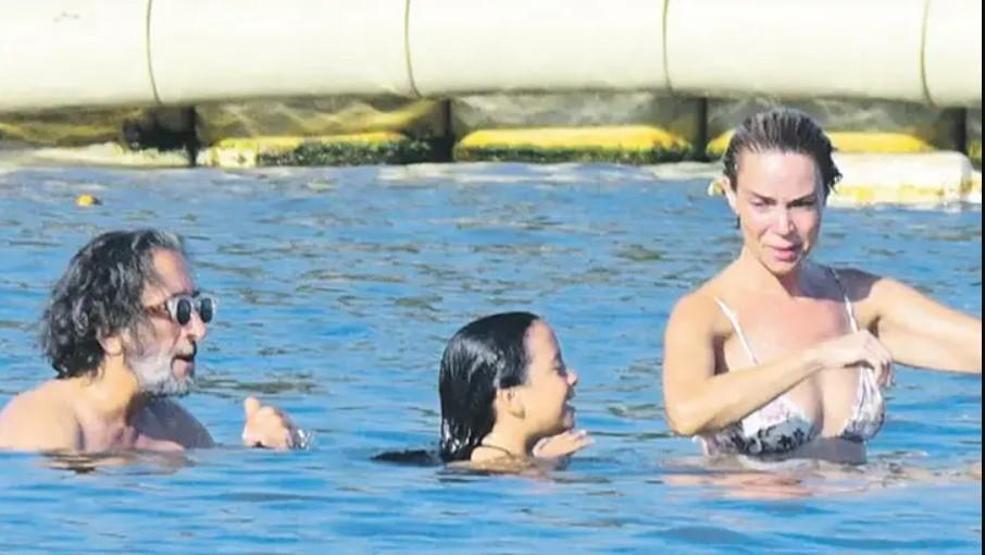 Plajlar renklendi Ünlü isimler yaz sezonunu açtı