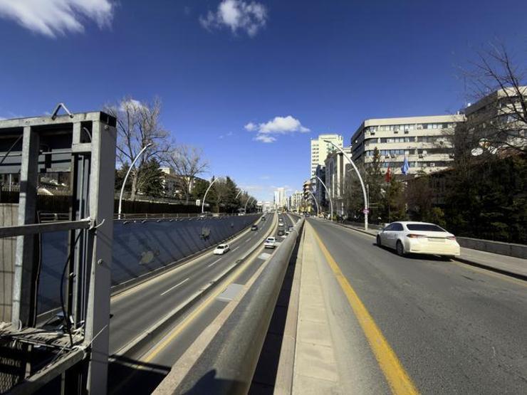 ANKARA’DA YOLLAR AÇILDI MI, NE ZAMAN AÇILACAK Ankara NATO Zirvesi sonrası trafiğe kapalı yolların durumu
