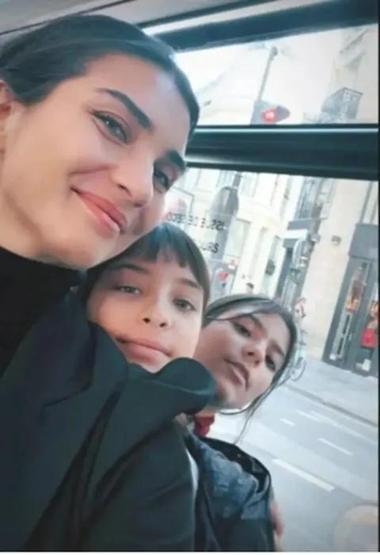 Tuba Büyüküstün’den Yıllar Sonra Gelen İtiraf: “Hayatımın En Zor Dönemiydi”