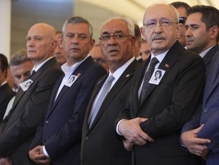 CHPde tansiyon yükseliyor: 1 parti 2 genel başkan