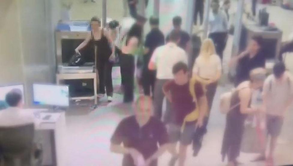 AVMye cephane ile girmeye kalktı: Üniversite öğrencisinin üzerinden 606 mermi çıktı