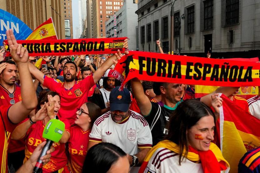 Dev final öncesi New York sokakları bölündü