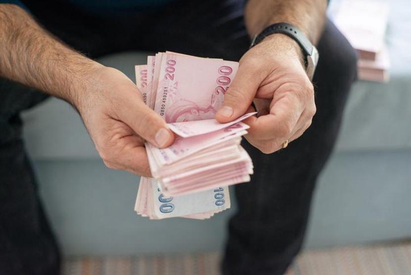 YARGITAYDAN EMSAL KARAR | 45 saati aşan çalışmalar için kritik uyarı Fazla mesai nasıl hesaplanıyor