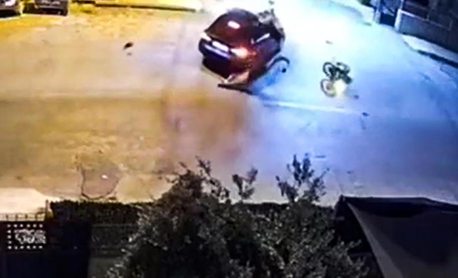 Kan donduran olay Çarptığı motosikletliyi ezip kaçtı