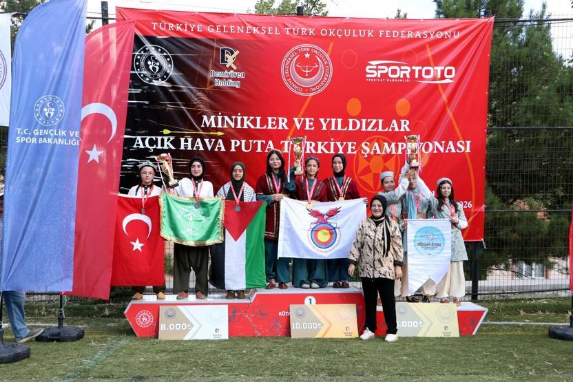 Kütahyada Açık Hava Puta Türkiye Şampiyonası madalya töreniyle sona erdi