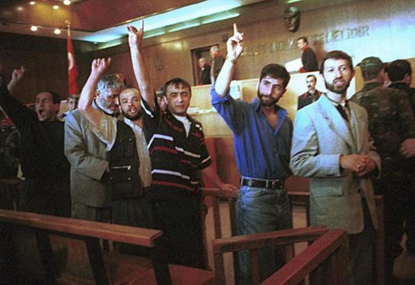 Sivas Katliamı 2 Temmuz 1993