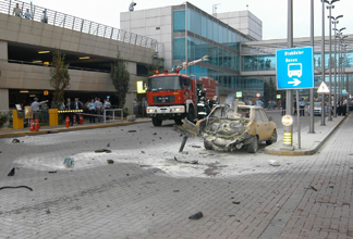 Atatürk Havalimanı'nda patlama