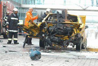Atatürk Havalimanı'nda patlama