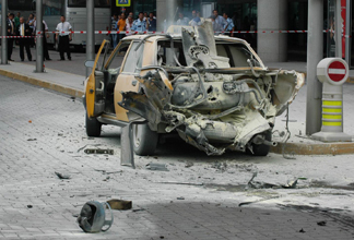 Atatürk Havalimanı'nda patlama